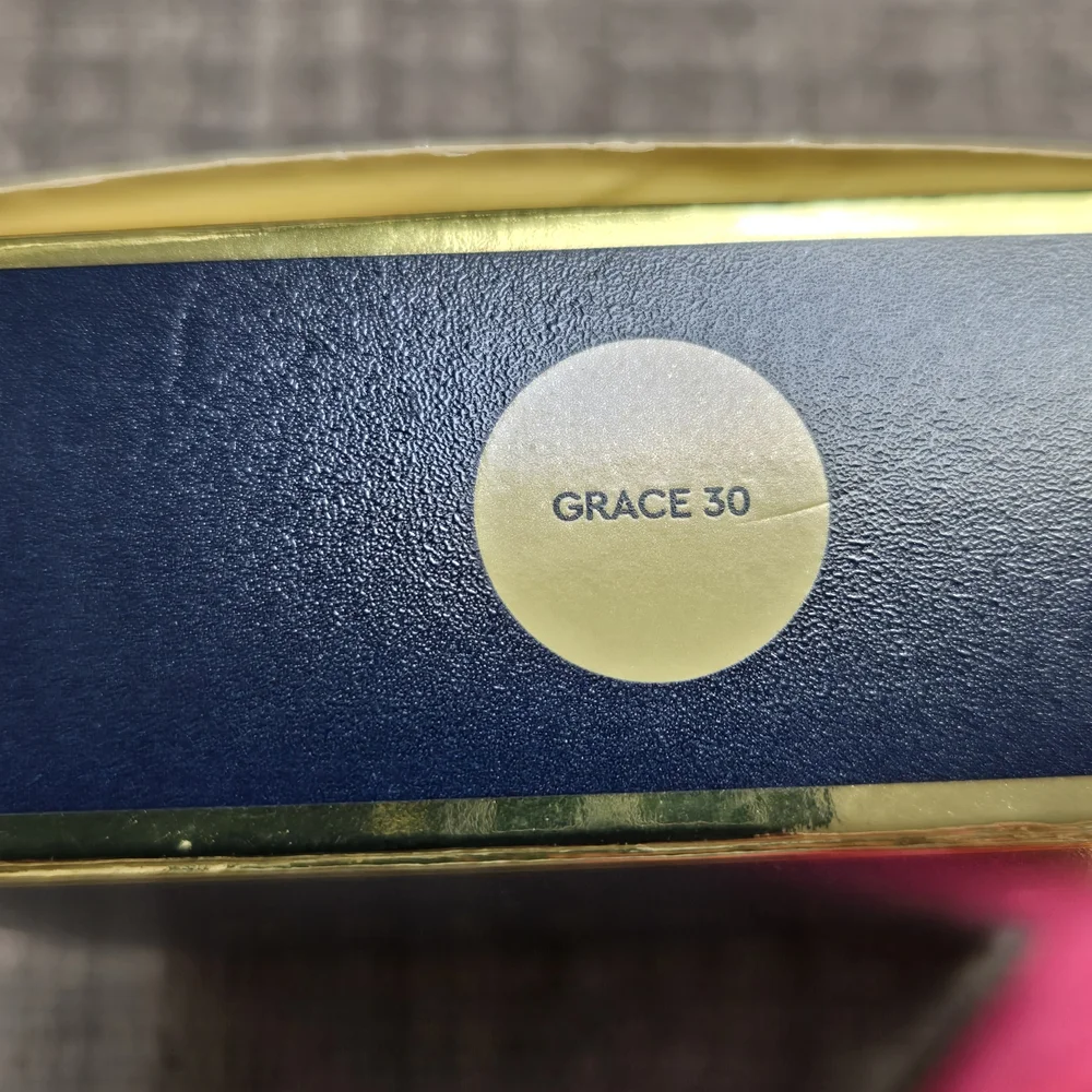 Relevant Rele-Blur Soft Focus Powder Foundation Grace 30 New‎ In Box
